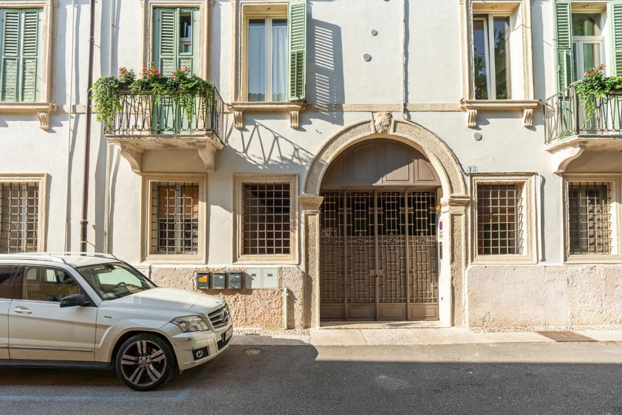 Domus Verona - Residenza Merici Exterior foto