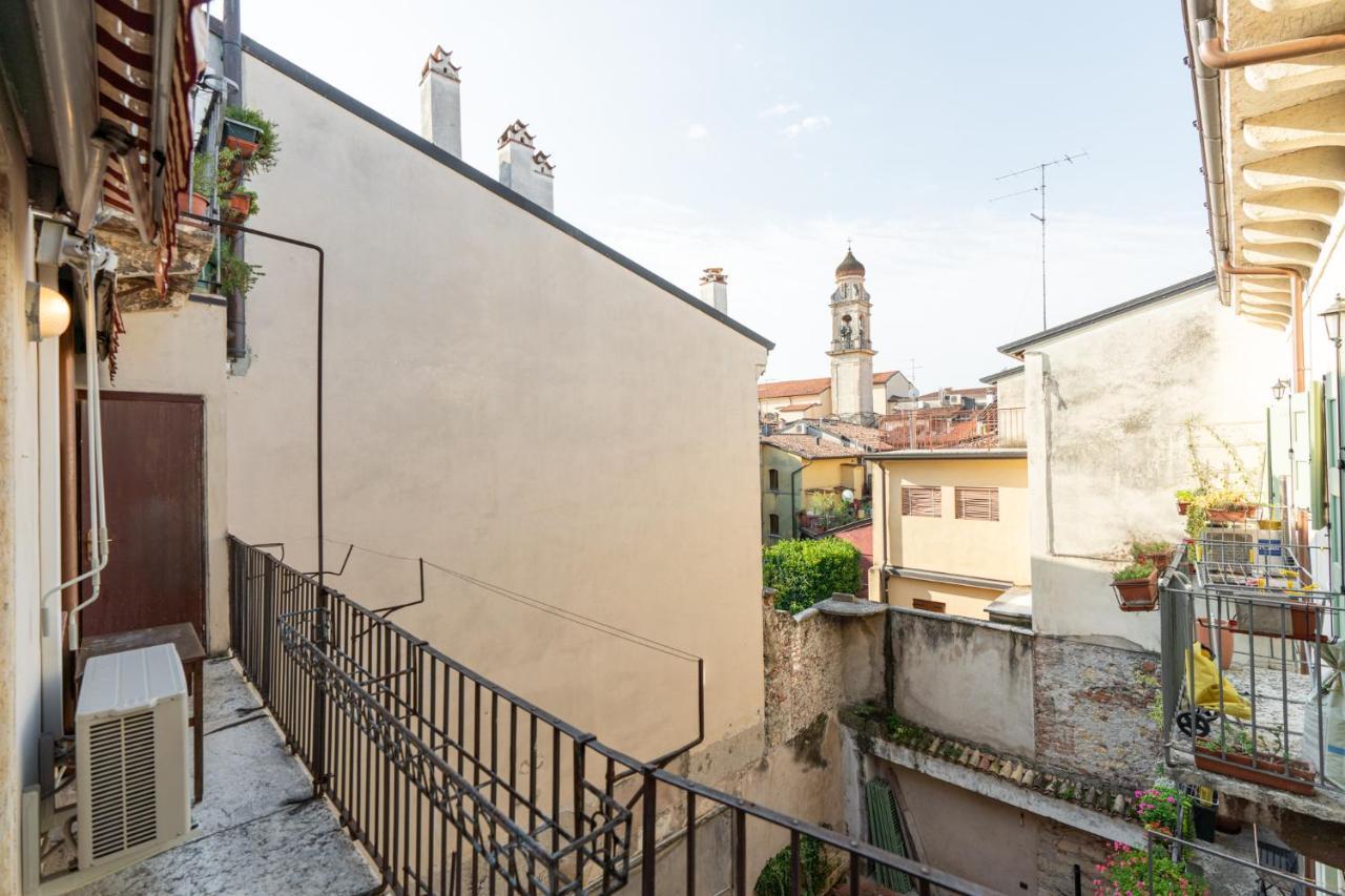 Domus Verona - Residenza Merici Exterior foto